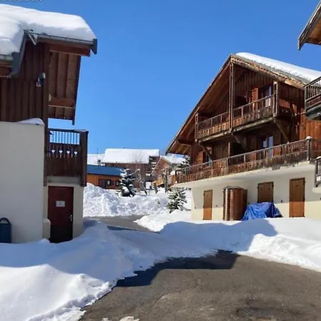 Dans Un Chalet, Avec Piscine * Fontcouverte-la-Toussuire