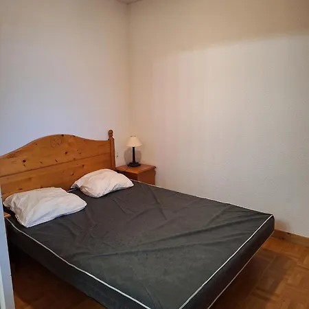 Apartamento Dans Un Chalet, Avec Piscine *